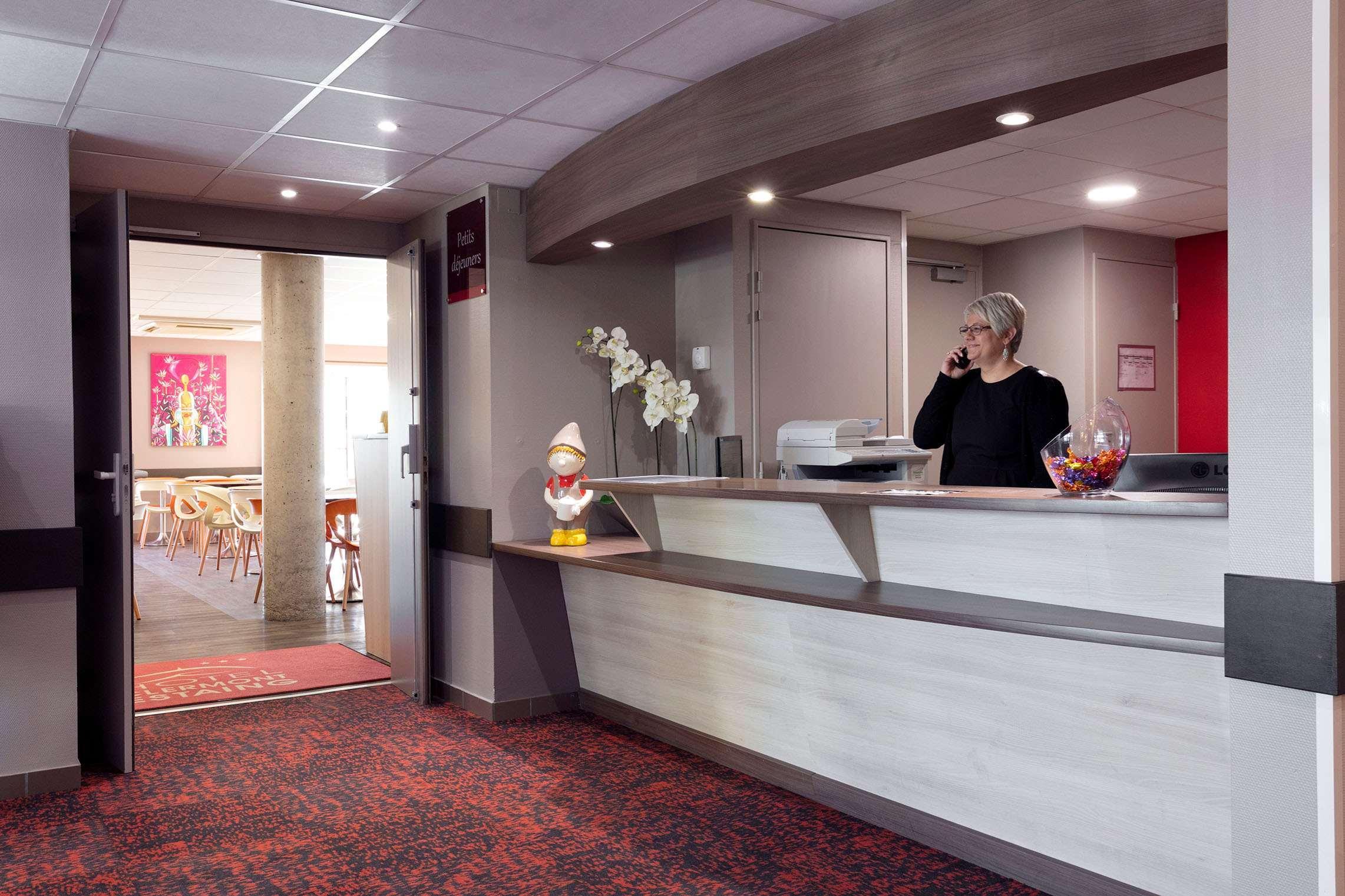 Hotel Clermont Estaing Bagian luar foto