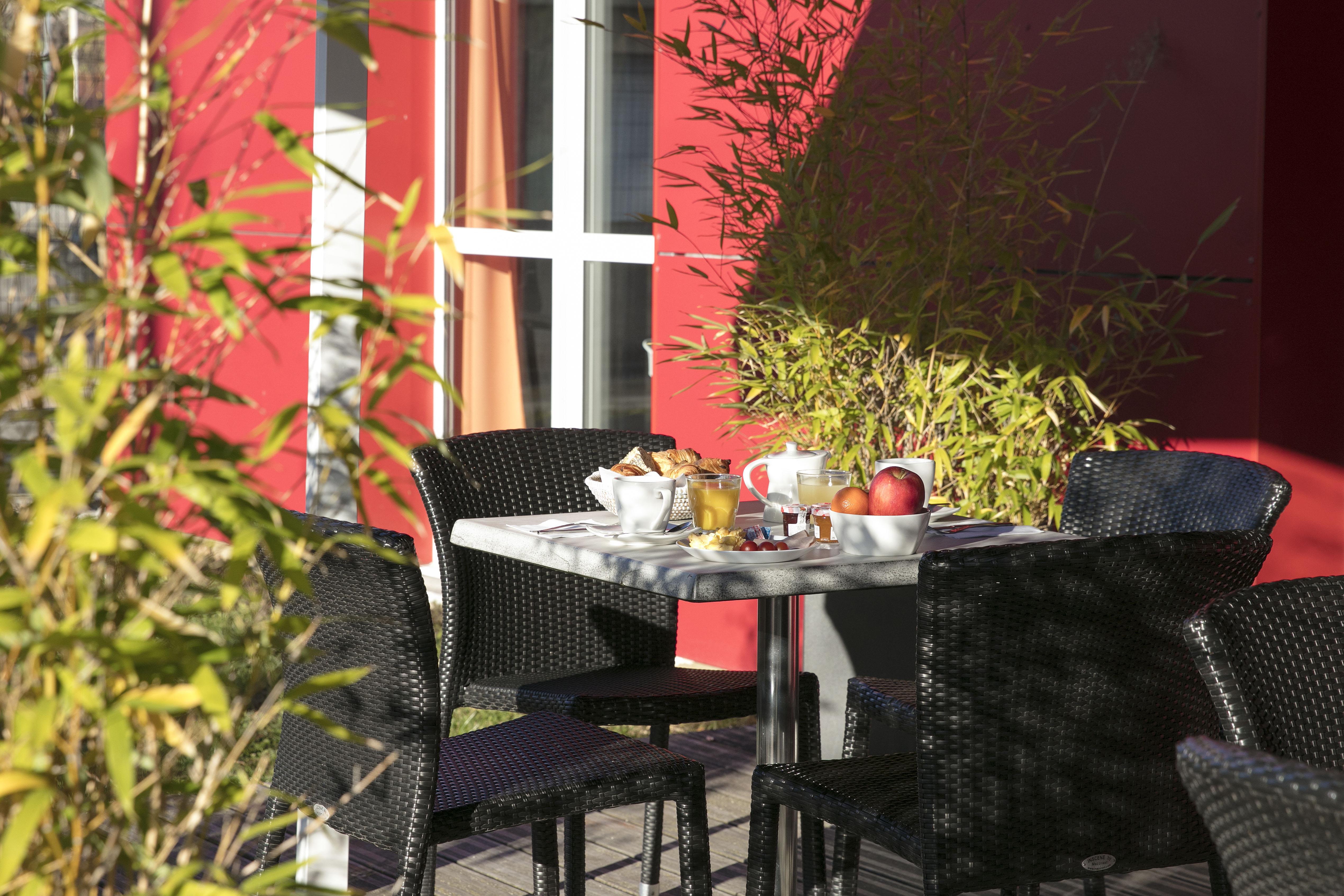 Hotel Clermont Estaing Bagian luar foto