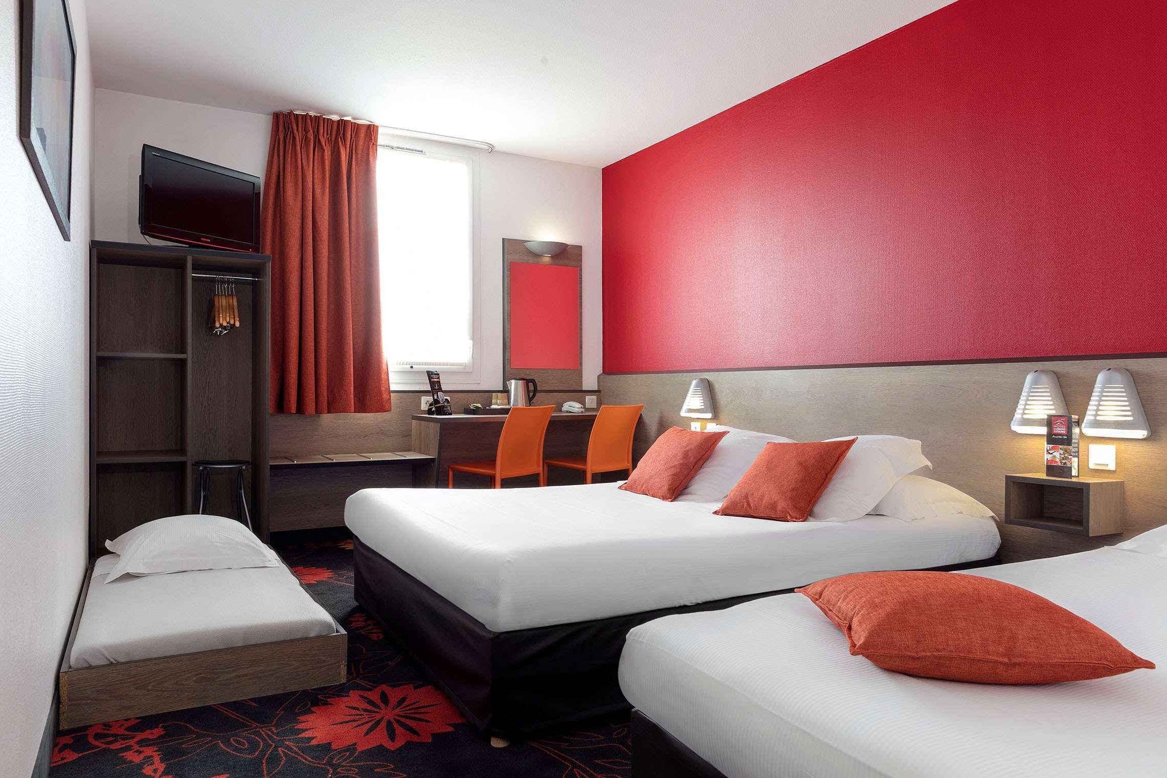 Hotel Clermont Estaing Bagian luar foto