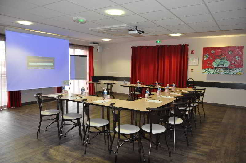 Hotel Clermont Estaing Bagian luar foto