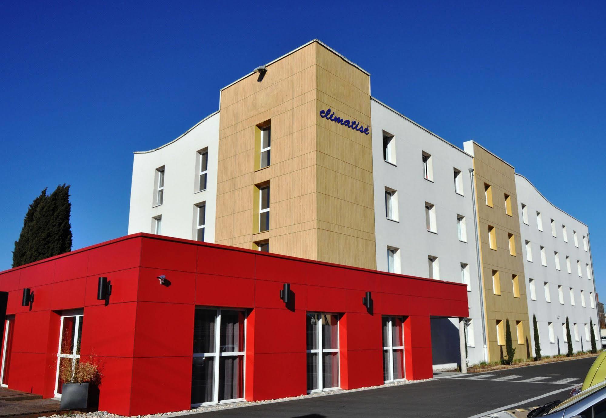Hotel Clermont Estaing Bagian luar foto